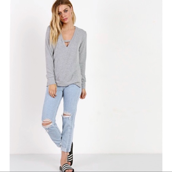 LNA Brushed Vetica Sweater in Heather Grey M NWT - Picture 4 of 4
